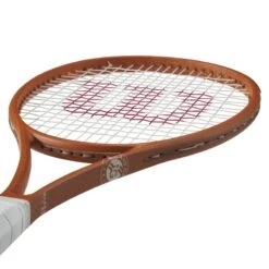 Raquette Wilson Blade 98 (16x19) V9 Roland Garros 2025 -Tennis-Compagnie raquette wilson blade 98 16x19 v9 roland garros 2025 5